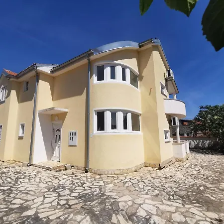 Lesic Tribunj Apartment *