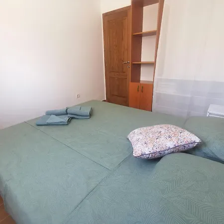 Lesic Tribunj Tribalj